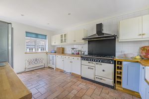 Photo 19- click for photo gallery